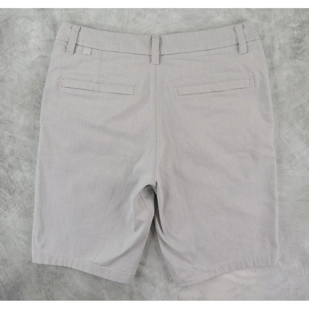 Lululemon very good